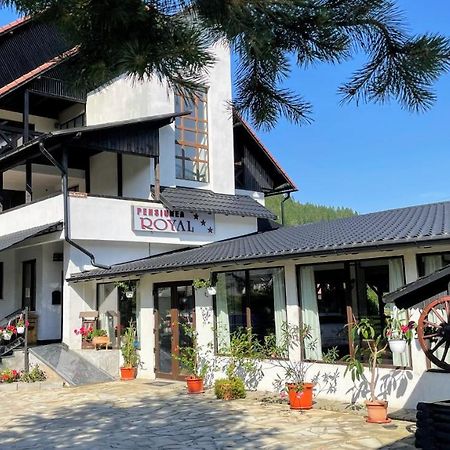Royal Bucovina Residence Adults Only-Self Check-In Kimpulung Mołdawski Zewnętrze zdjęcie