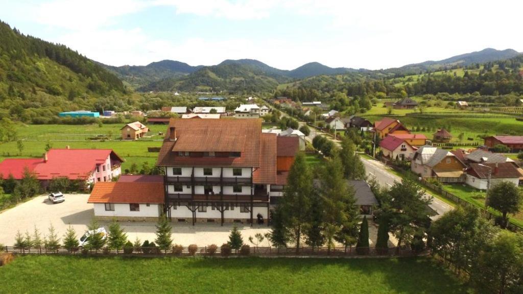 Royal Bucovina Residence Adults Only-Self Check-In Kimpulung Mołdawski Zewnętrze zdjęcie
